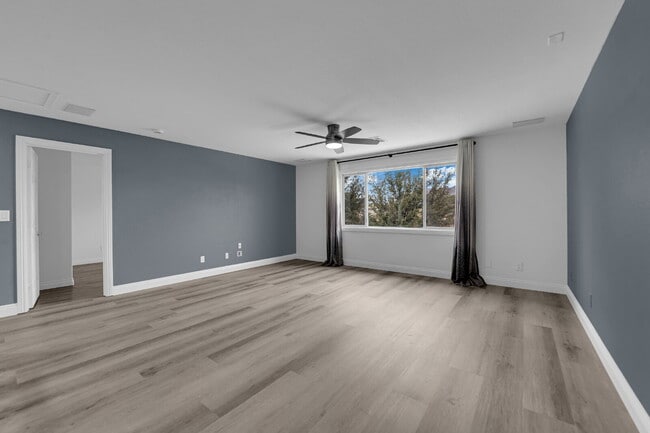 Building Photo - 4319 N Thunder Twice St