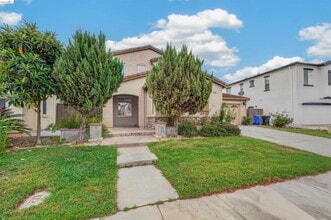 Building Photo - 6708 Sao Tiago Way