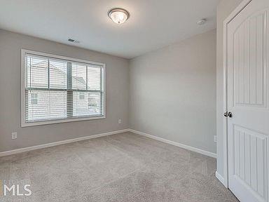 Building Photo - 671 Sunset Park Dr