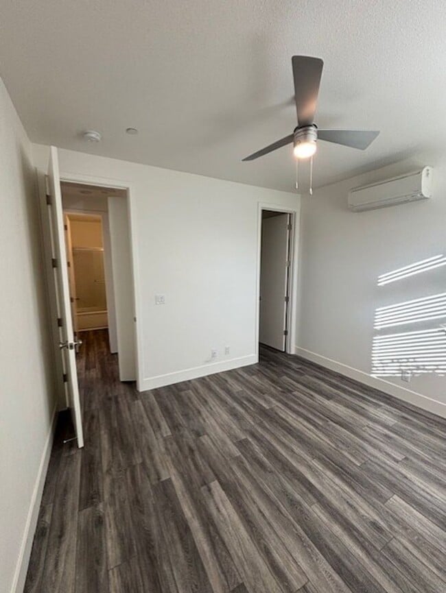 Building Photo - 1758 Thea Ave