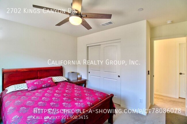 Building Photo - 2702 Kings Cyn Dr
