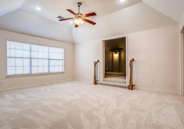 Building Photo - 935 Crestmoor Dr