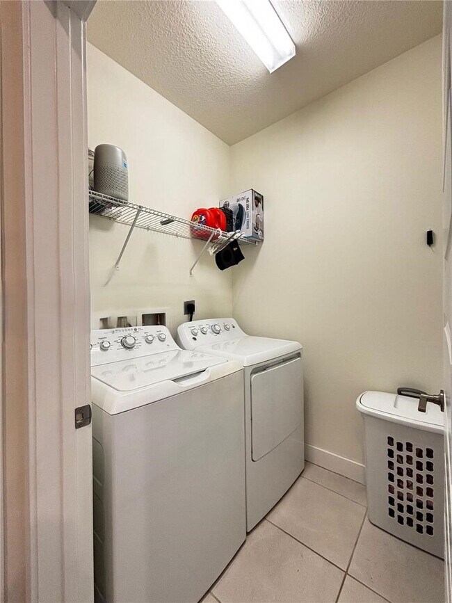 Building Photo - Northwest 91st Court, Miami Lakes, FL 33018 - 3 BR 2.5 BA townhouse