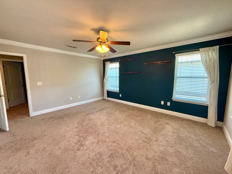Building Photo - 163 Mosaic Oaks Cir