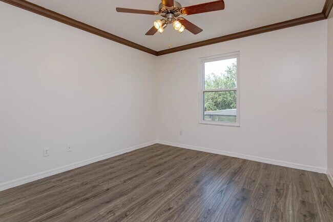 Building Photo - 13932 Florigold Dr