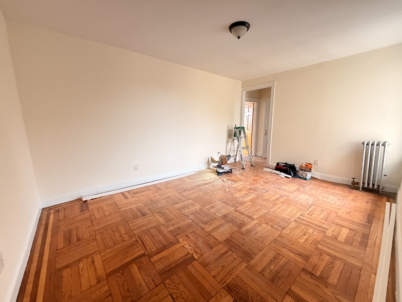 Building Photo - 1649 Edison Ave