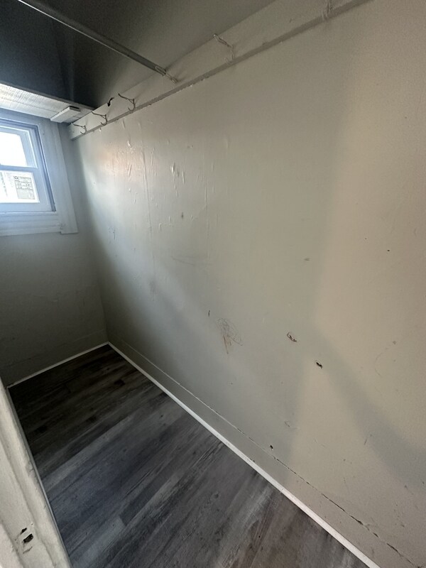 Building Photo - 2180 W 83rd St