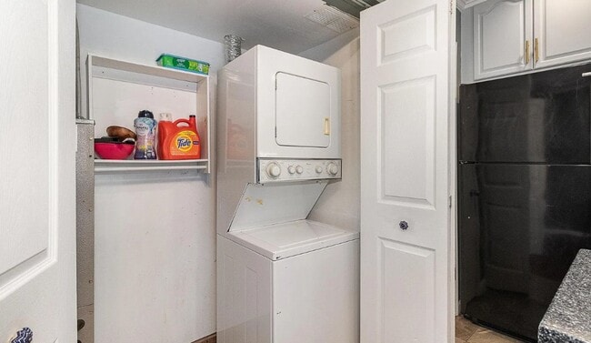 Building Photo - 2 Bedroom Townhome in Mechanicsburg