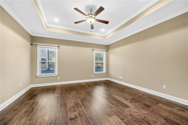 Building Photo - 7817 Hemlock St