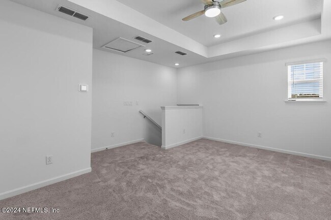 Building Photo - 689 Lake Sinclair St