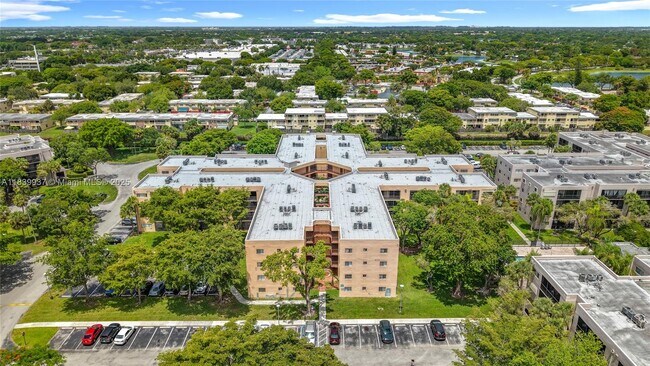 Building Photo - 8420 SW 133rd Avenue Rd
