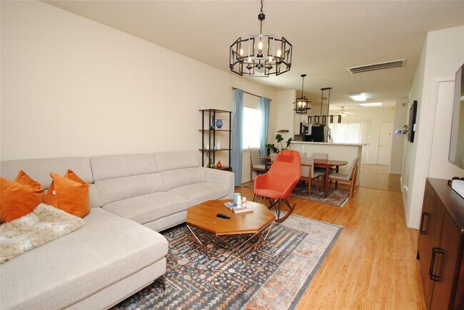 Building Photo - 6363 Provident Green Dr