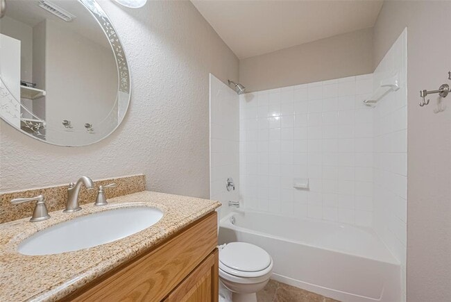 Building Photo - 17323 Thicket Hollow Ln