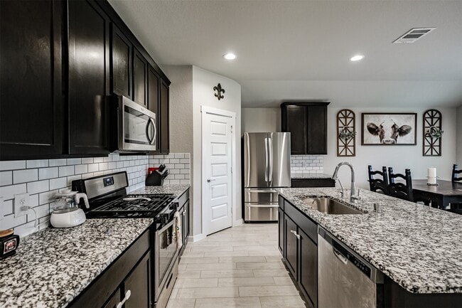 Building Photo - 13005 Oleander Bay Ln