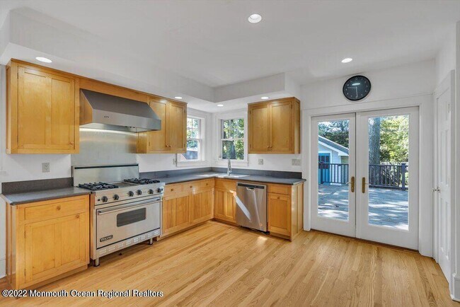 Building Photo - 508 Wildwood Rd