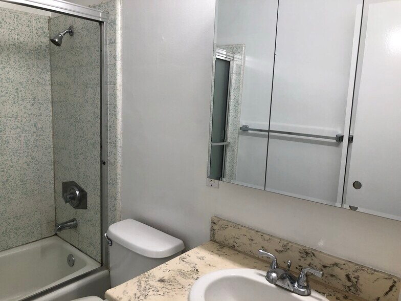 Building Photo - 1855 Butler Ave