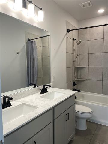 Building Photo - 7569 Reis Ln