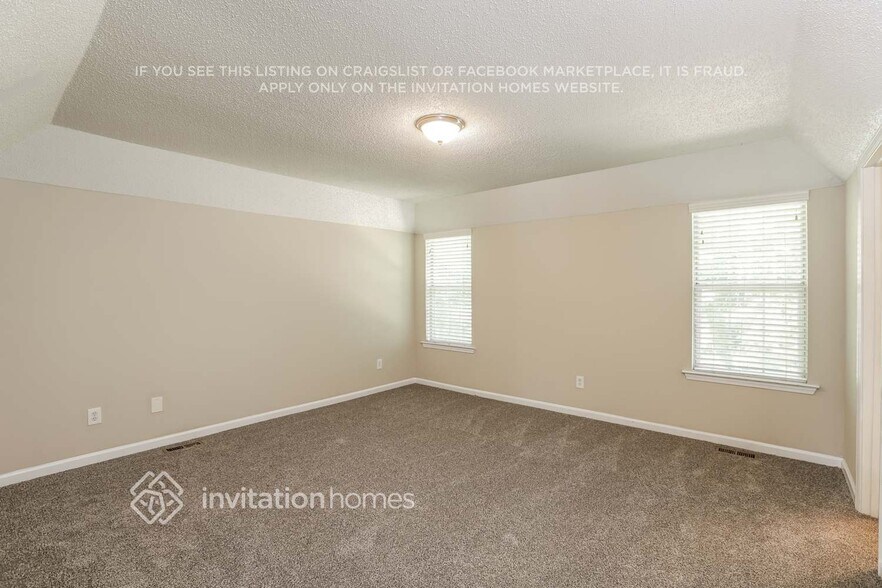 Building Photo - 4216 Sturbridge Dr