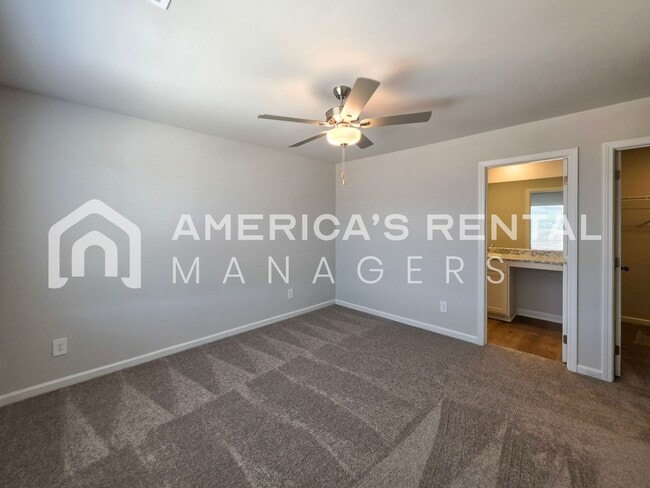 Building Photo - New Construction! Spacious Dual Level Townhome with Attached Garage for Rent in Decatur, AL! DEPO...