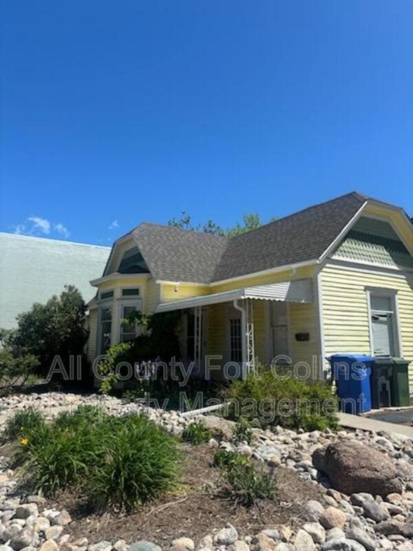 Primary Photo - 403 E 3rd St