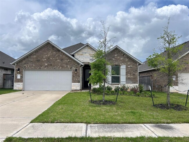 Primary Photo - 1523 Oakdale Crest Rd