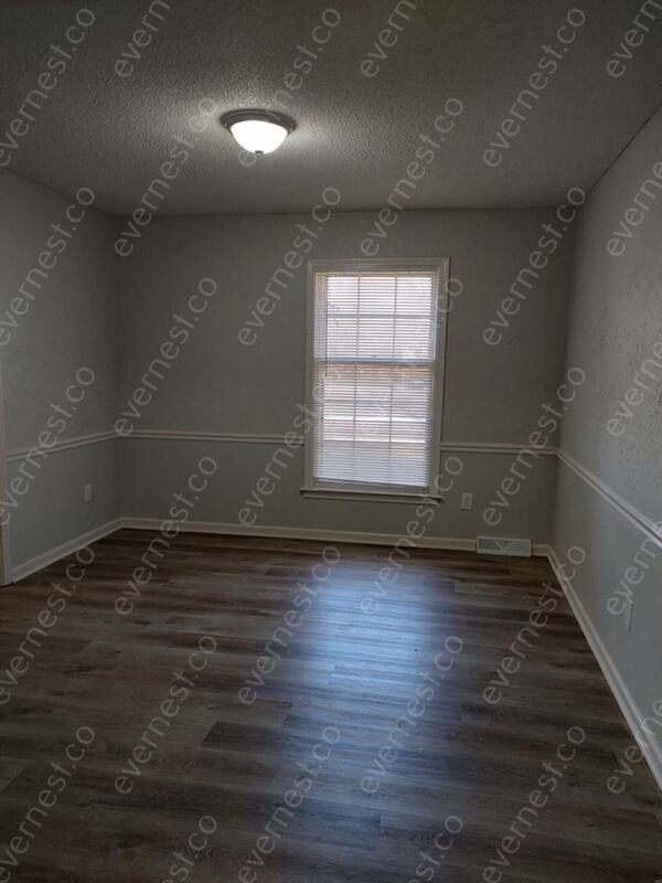 Building Photo - 2836 S Ann Ave