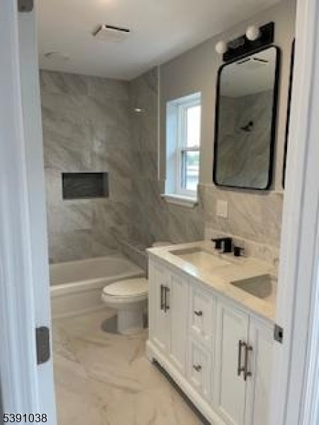 Building Photo - 595 597s18th