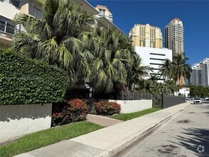 Building Photo - 201 180th Dr