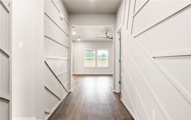 Building Photo - Beautiful Like New Home in Copperas Cove w...