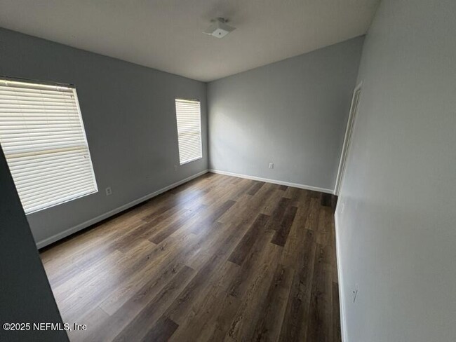 Building Photo - 6070 Maggies Cir