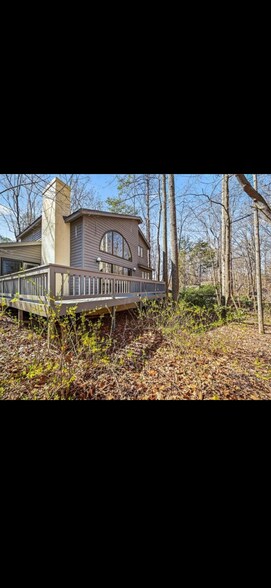 Building Photo - 3001 Lookout Ct