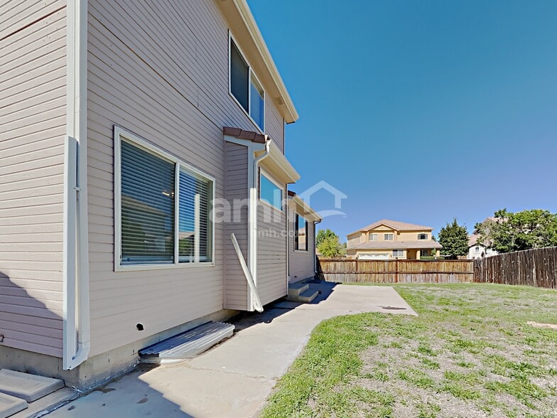 Building Photo - 4148 Genoa St