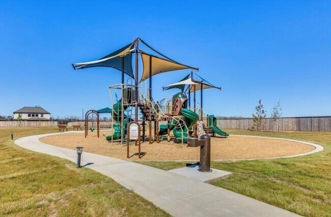 Building Photo - 3619 River Sand Rd