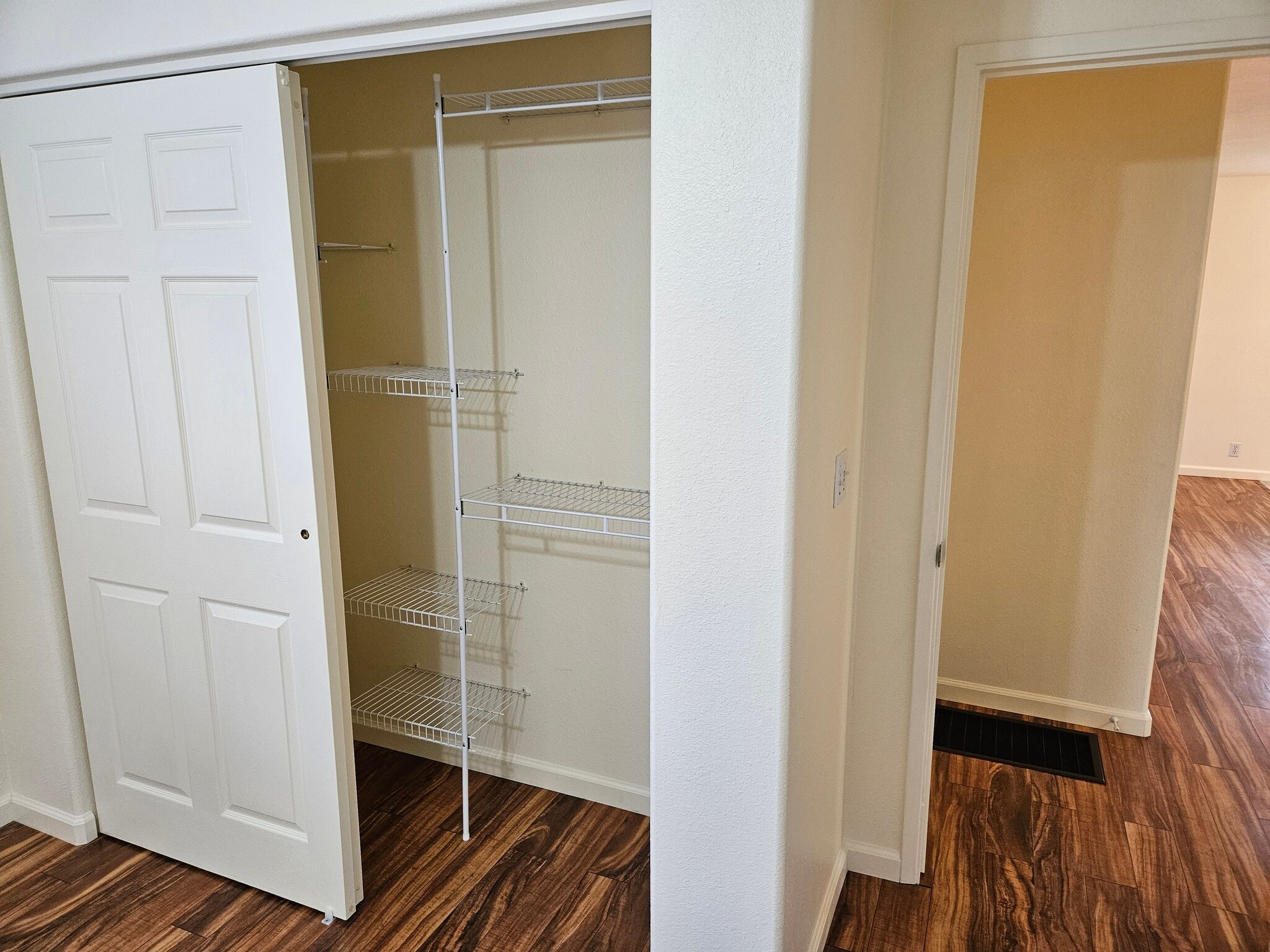 Building Photo - 1001 Stoddard Ave