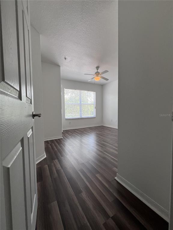 Building Photo - 4009 Venetian Bay Dr