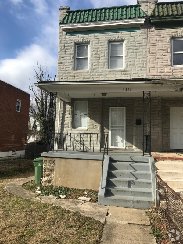 Building Photo - 3514 Ingleside Ave