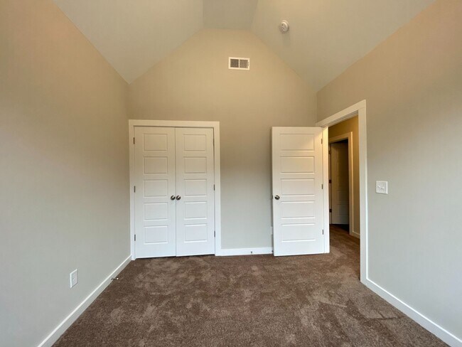 Building Photo - 4 Bedroom Home for Rent in Pinson, AL! Available NOW!