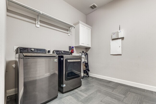 Building Photo - 4307 Walston Ridge Ct