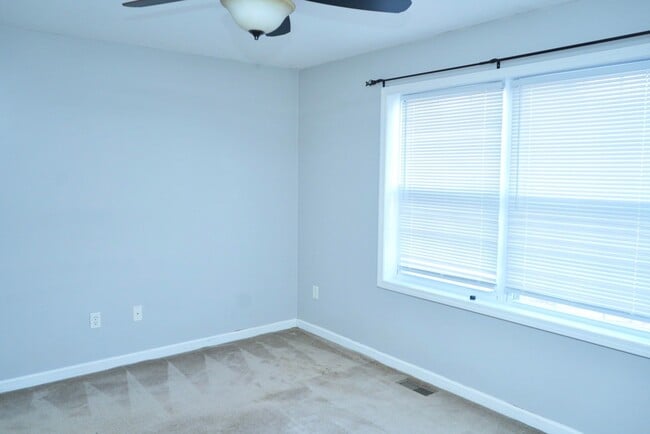 Building Photo - 3 Bedroom House Available Near Gordonsville