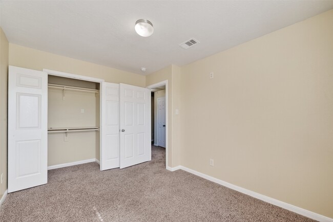 Building Photo - 5810 Post Oak Manor Dr