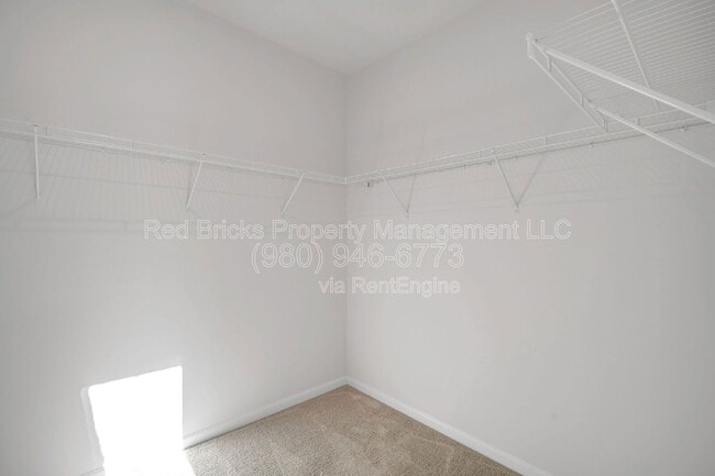 Building Photo - 8817 Arrington Hall