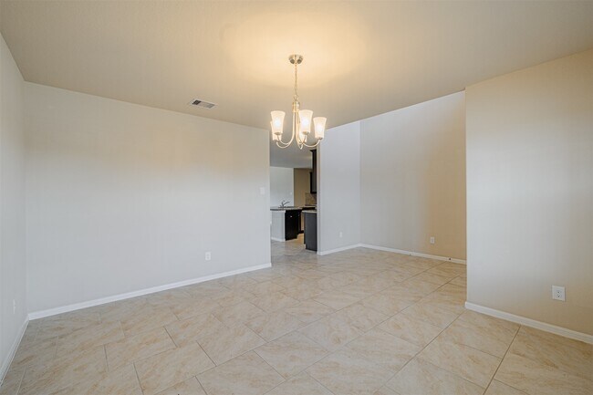 Building Photo - 3142 McDonough Way