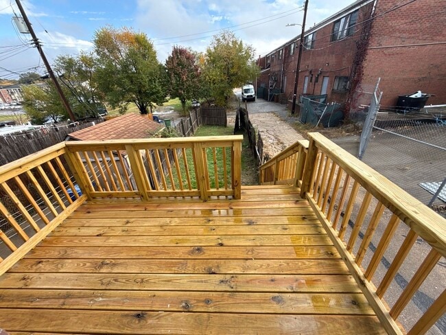 Building Photo - Two Bedroom House In Baltimore City
