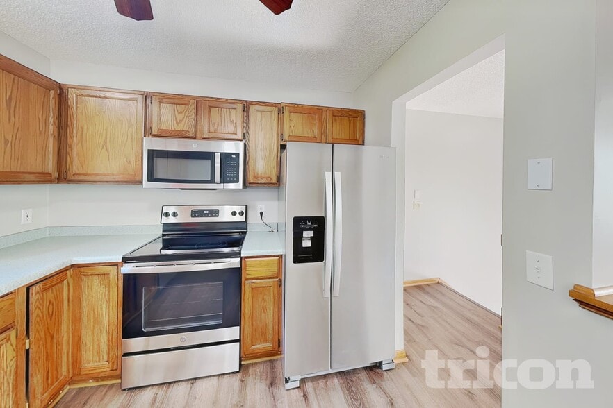 Building Photo - 7920 Grinnell Way