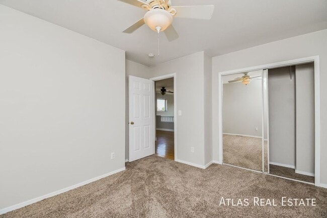 Building Photo - 1094 Clogger Ln