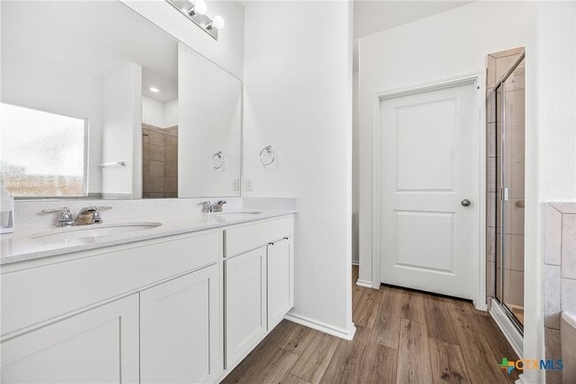 Building Photo - 141 Rowdy Yates Wy