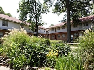Building Photo - Village Club