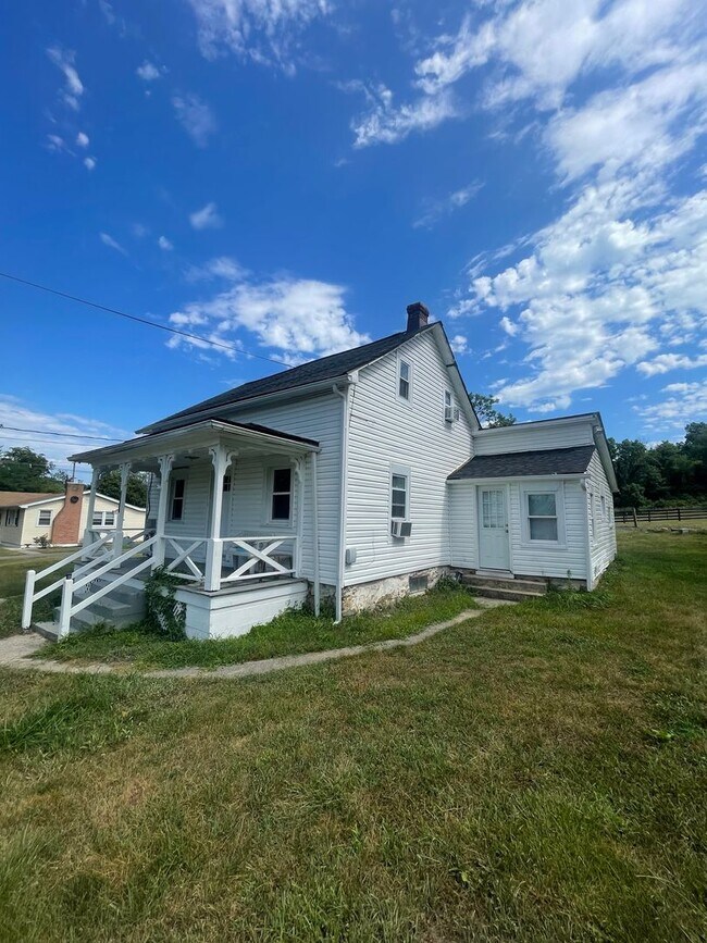 Building Photo - 21328 Mt Lena Rd