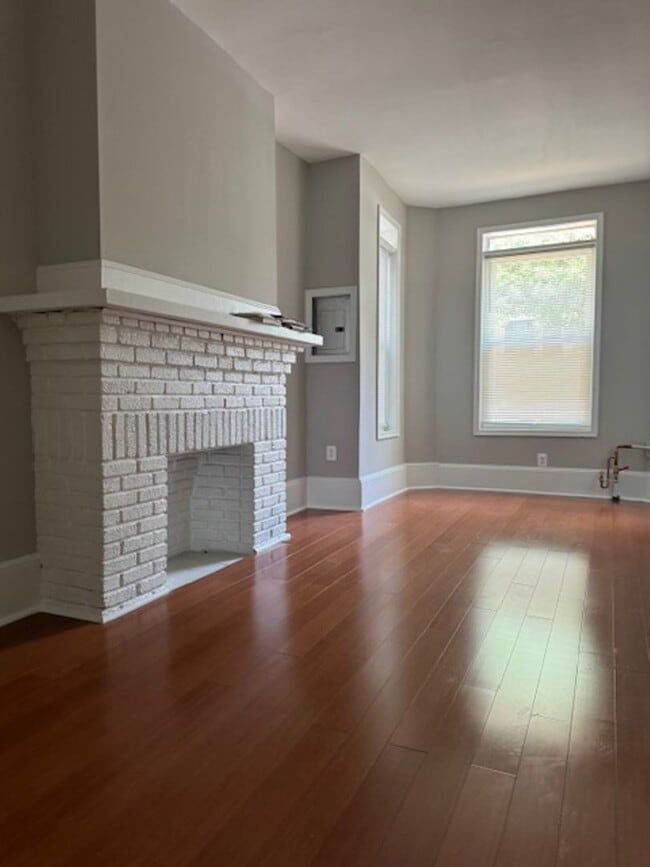 Building Photo - 239 K St NE