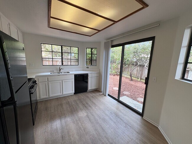 Building Photo - Beautiful 3 Bedroom Carmel Valley Townhome Near Del Mar Beaches & Top-Rated Schools